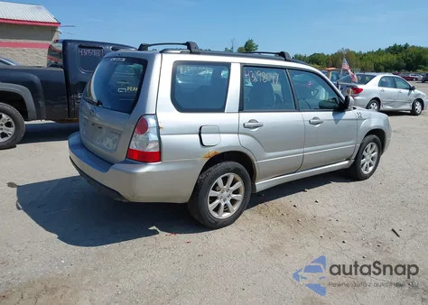 2006 Subaru Forester 2.5X z USA, uszkodzony, nr VIN JF1SG65646H753521
